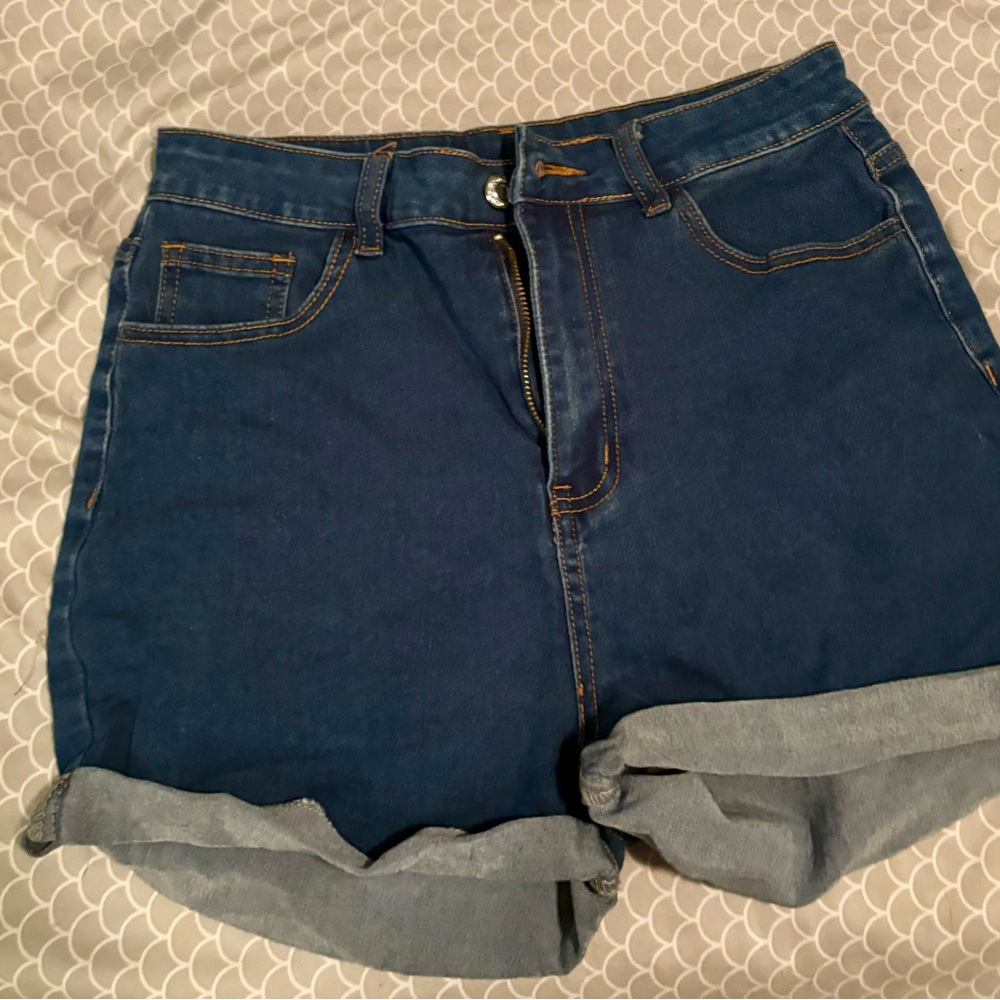 SHEIN High waisted shorts